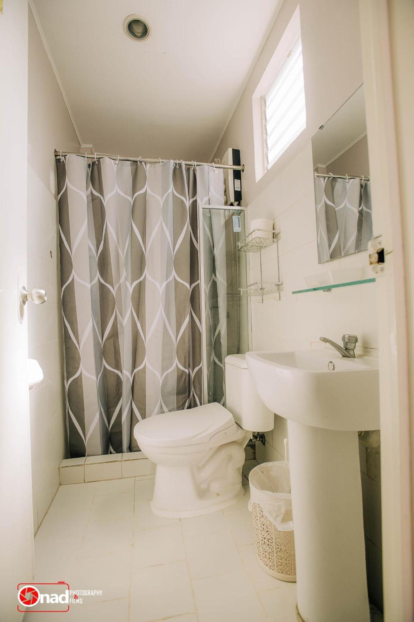 Ashley And Bill'S Suites 'N Garden Hotel And Vacation Homes Carcar Exteriér fotografie